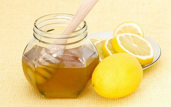 蜂蜜和柠檬用于焕活面膜
